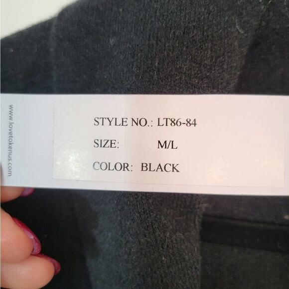 Love Token Poncho Cardigan Sweater Womens Size Medium Large Black Minimalist NEW - Picture 13 of 14